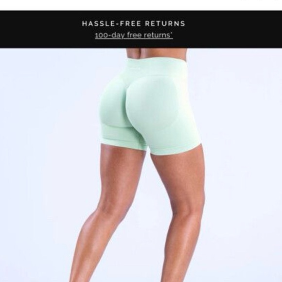 Dfyne Impact Shorts and sports bra New Palm Sz M - Picture 3 of 5